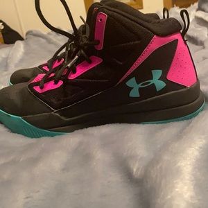 Under Armour Youth Tennis Shoes
